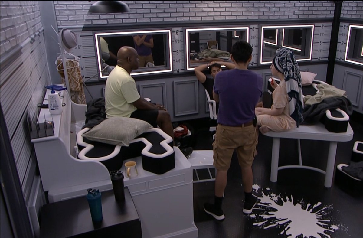 will, zach, ava and adrian forming an alliance that has the same energy as a group presentation at a community college #bb27