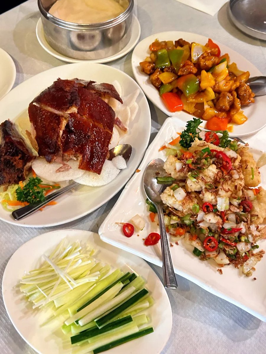 Lisa8945's tweet image. 🇬🇧London Chinatown｜Crispy skin, tender and juicy roast duck❗️❗️#London #LondonFood # LondonChinatown #LondonUK # LondonFoodRecommendation #LondonFoodCheck-in#LondonFoodGuide #LondonFoodChineseFood