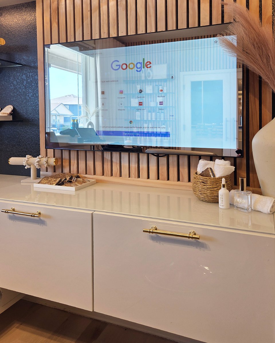 Soulaca2's tweet image. Gorgeous living space — love the layout! A sleek mirror TV could really elevate the vibe. 
That setup is beautiful! If you ever want a TV that doubles as a mirror, we’d love to show you what Soulaca offers.
#MirrorTV #SmartInterior #LuxuryHomeDesign #HotelDesign #ModernLuxury