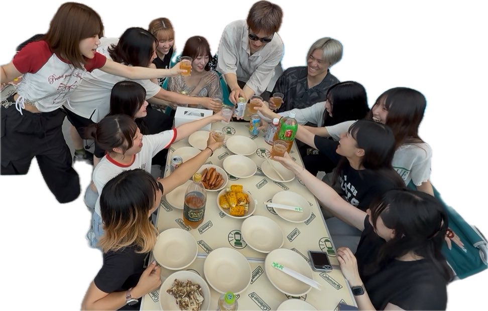 スタッフよっちゃん送り出し会(お弁当ありがとうを込めて)でBBQしてきた🍖
しょーもない話して、遅い時間まで遊んで、いい時間だった🌃
買い出し行った時にドンキで流しそうめんの機械買わなかったの後悔してる