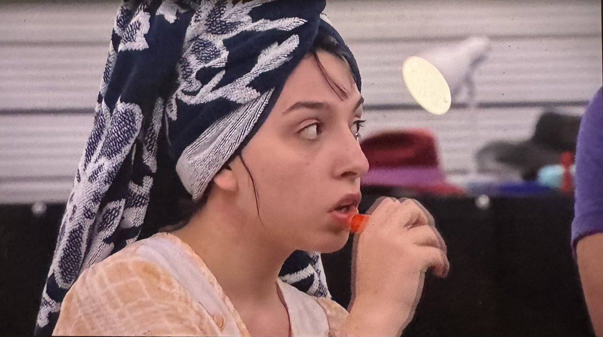 benj_katz's tweet photo. Ok for real i need to know…

Is this an actual method of applying chapstick? Is Ava onto something? Do I live under a rock? 

#bb27 #BigBrother #livefeed https://t.co/MxiQv6RIiG