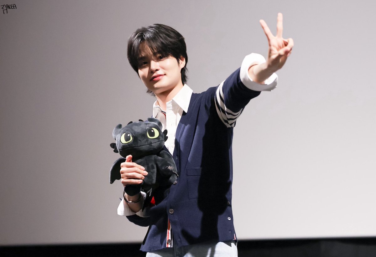 𝙰𝚉𝙰𝙻𝙴𝙰 tweet media