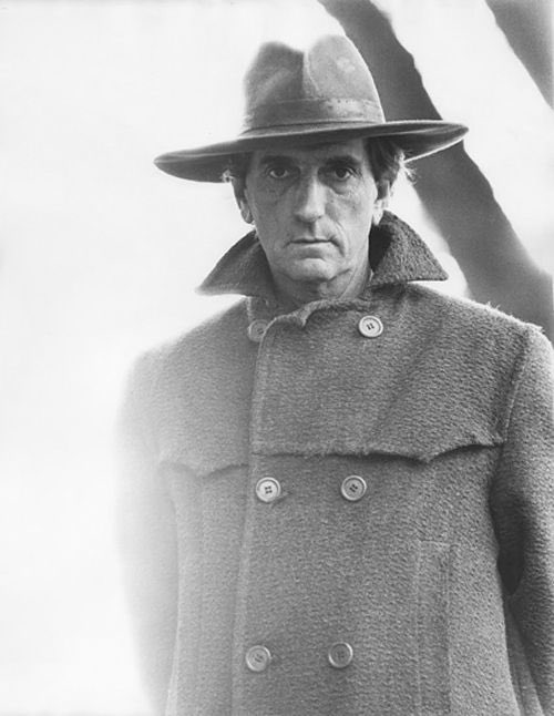 GoWestMagazine's tweet image. Born on this day, one of the all time great character actors, Harry Dean Stanton.
Watch Paris, Texas.