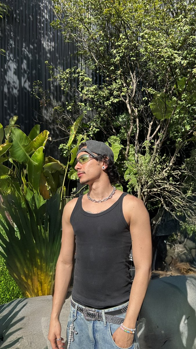 Lucas tweet media