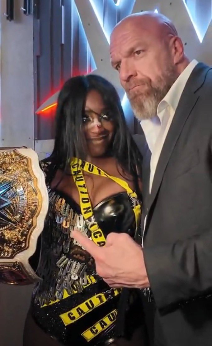 ayo_momy's tweet photo. TRIPLE H BETTER NOT LET US DOWN AT SUMMERSLAM OR HE WILL BE DEALT WIT⚠️ https://t.co/FyY7WH3Crr