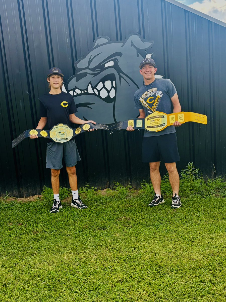 PrepNation_TV's tweet image. #OKPrepStory: Calera Bulldogs’ Logan
Bumgarner and Gavin Chaffin pose with
their Class 2A All State Belts for the Spring
Baseball Season. Congratulations! #PNTV