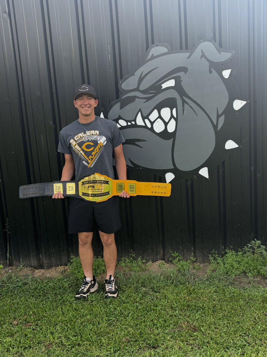 PrepNation_TV's tweet image. #OKPrepStory: Calera Bulldogs’ Logan
Bumgarner and Gavin Chaffin pose with
their Class 2A All State Belts for the Spring
Baseball Season. Congratulations! #PNTV