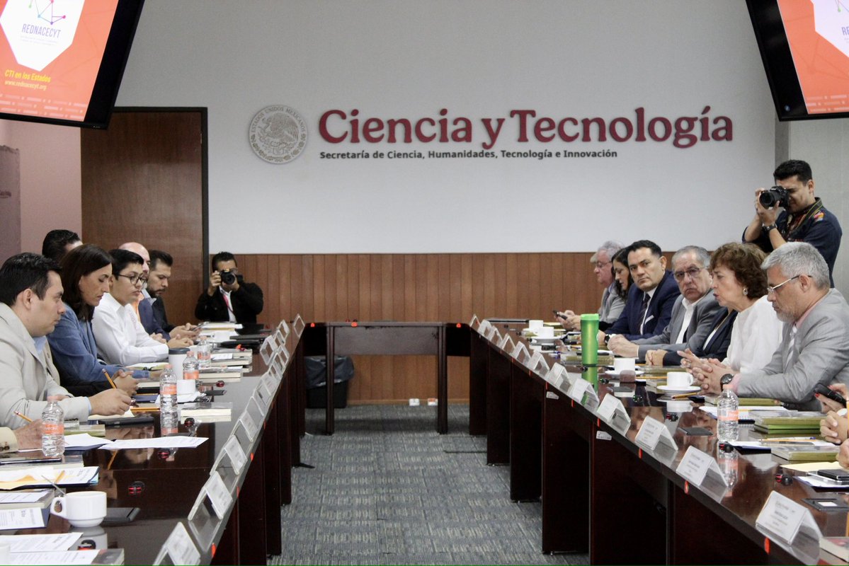 SECTEI CDMX (@sectei_cdmx) on Twitter photo Rosaura Ruiz (<a href="/rosauraRuiz4/">Rosaura Ruiz</a>), secretaria de la <a href="/Secihti_Mx/">Secretaría de Ciencia</a>, presidió la reunión de trabajo de la Red Nacional de Consejos y Organismos Estatales de Ciencia y Tecnología A.C. (REDNACECYT), a la que asistió nuestro titular <a href="/PabloYanesRizo/">Pablo Yanes</a> como representante de la Ciudad de México. Rosaura Ruiz (<a href="/rosauraRuiz4/">Rosaura Ruiz</a>), secretaria de la <a href="/Secihti_Mx/">Secretaría de Ciencia</a>, presidió la reunión de trabajo de la Red Nacional de Consejos y Organismos Estatales de Ciencia y Tecnología A.C. (REDNACECYT), a la que asistió nuestro titular <a href="/PabloYanesRizo/">Pablo Yanes</a> como representante de la Ciudad de México.