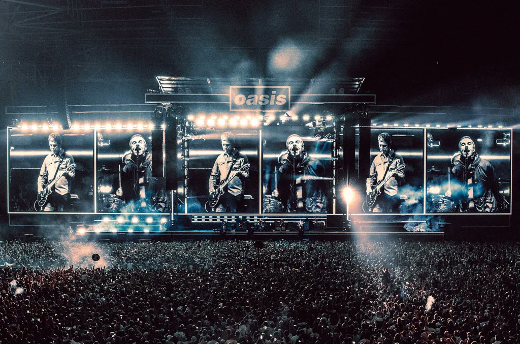 itsbeacastaneda's tweet image. This photo is everything