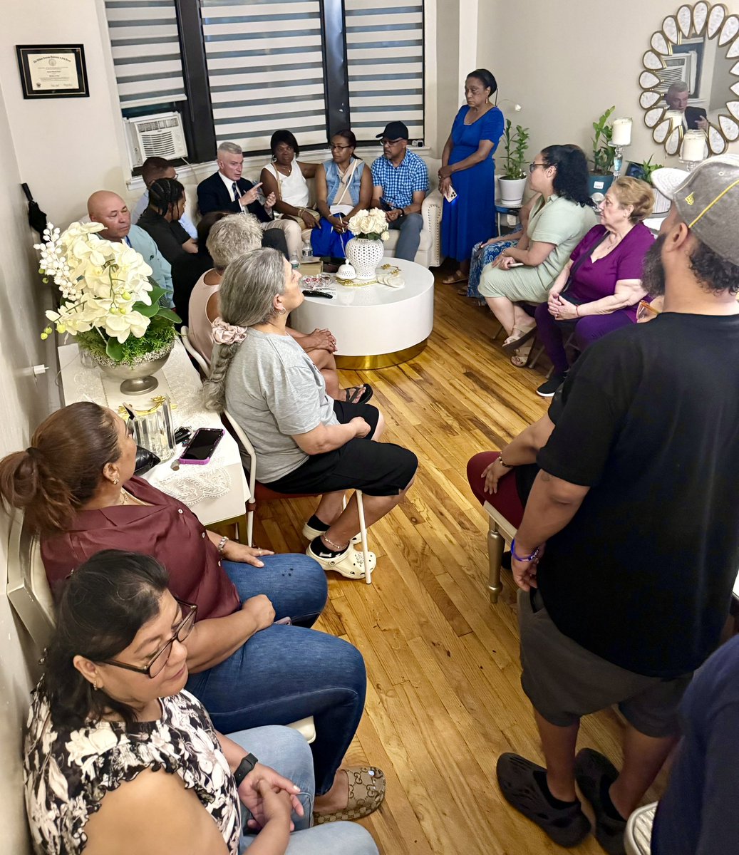 jim_mcgreevey's tweet image. Relishing the depth, richness, and spirituality of the JC Latino community with the dynamic Lissa Santiago and Council candidate-at-Large Israel Nieves, whether vibrant culture, deep-rooted faith, and strong sense of family. TY especially to Carmen Conil for hosting, Maria…