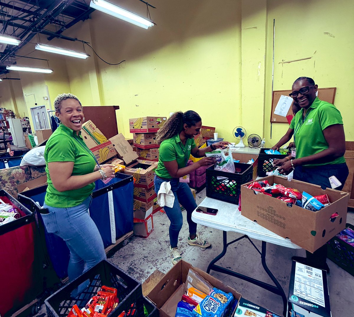 Our incredible team not only leads with vision and purpose but also with heart. 

Today, they rolled up their sleeves to serve and give back, showing that true leadership is about uplifting others—both in our schools and in our community. 

Grateful for their passion, teamwork,