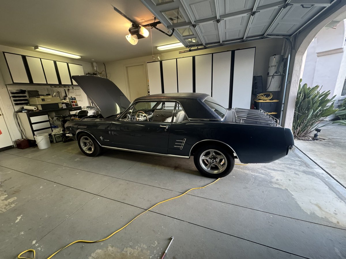 Cyan Banister tweet media