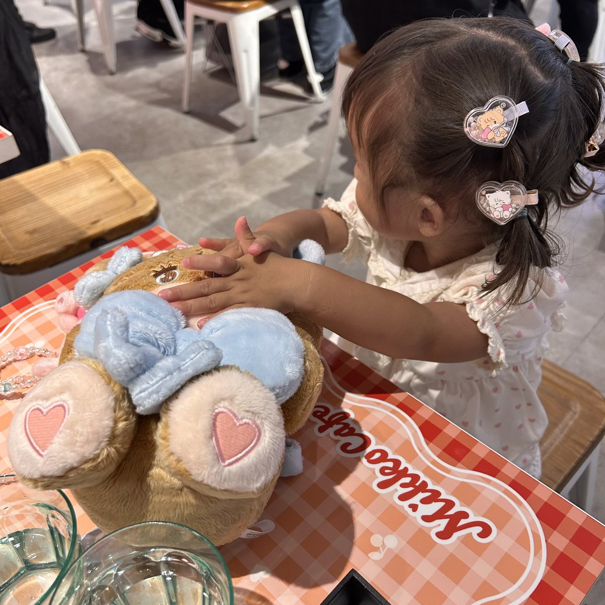 fuu318's tweet photo. 朝から推し活に
付き合ってもらってる🧸🎀

かわいぃぃぃぃ🫶🏻🫶🏻

#mikkocafe https://t.co/OC0yoxaode