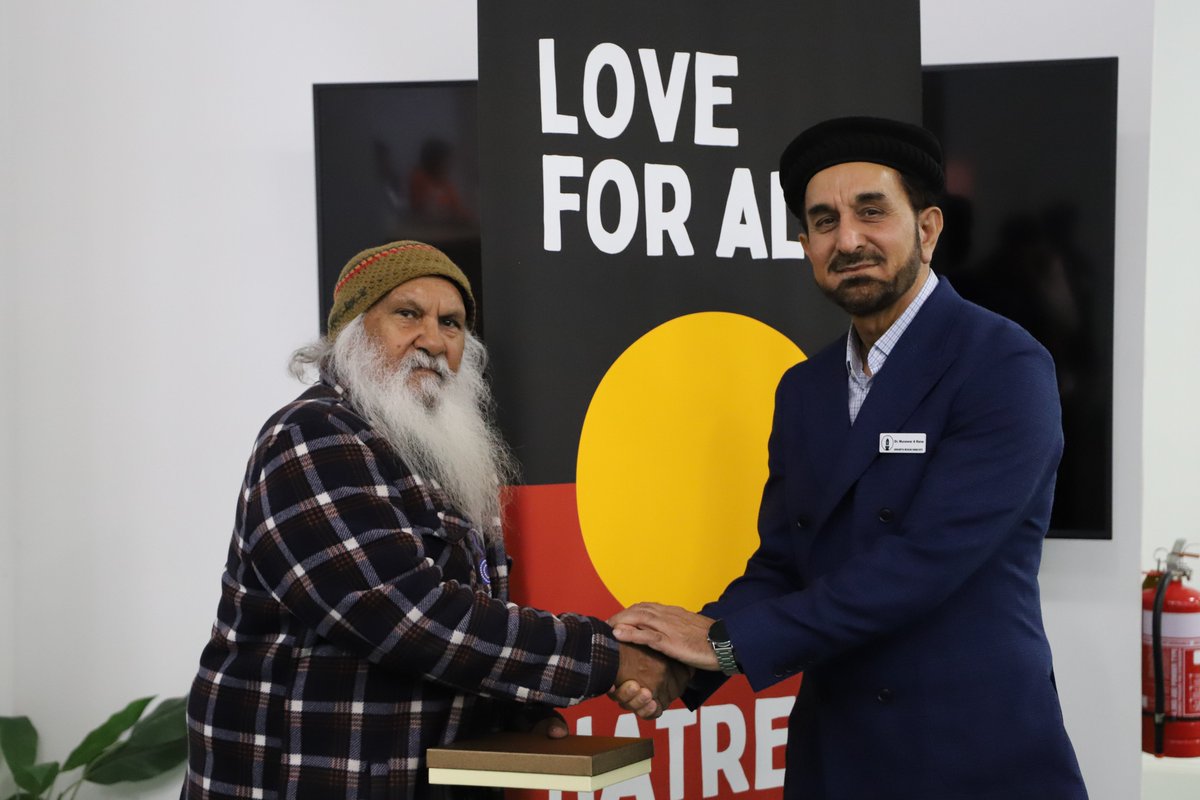 mahmood_mosque's tweet image. We were honoured to present this year’s #NAIDOC Week Award to Uncle Major Lancelot &quot;Moogy&quot; Sumner AM, in recognition of his exceptional efforts in fostering understanding and building bridges between communities.