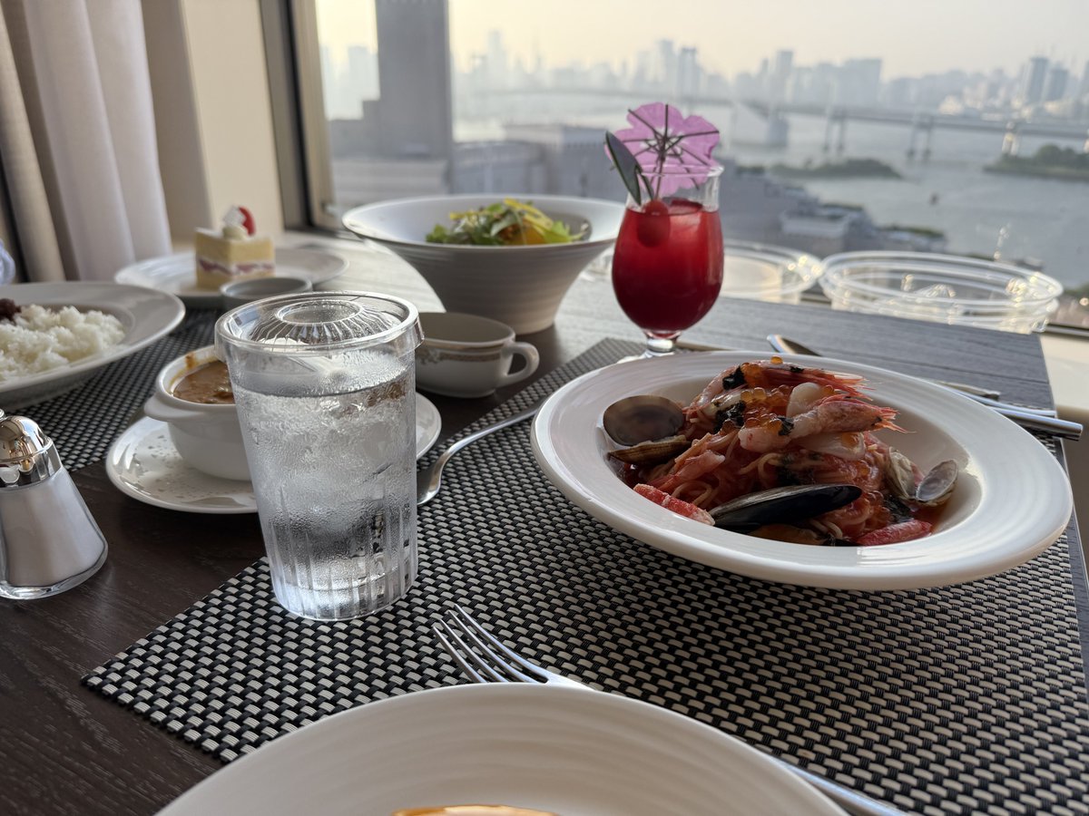 東京で1番好きな景色なんだー🚢
毎月のお台場密会、ありがとう💐