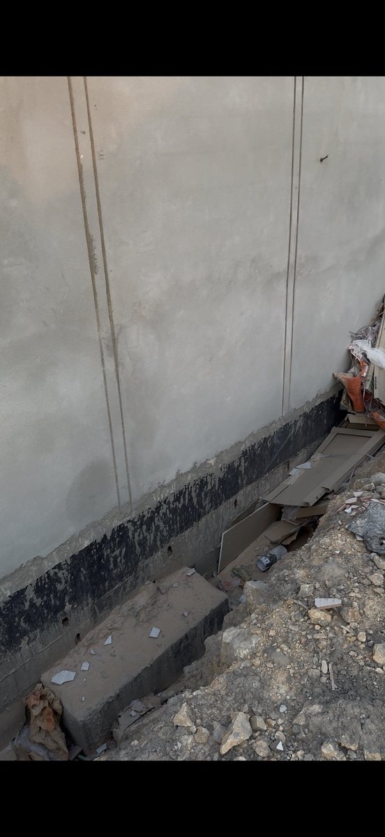 منْ المسؤول عن عدم اكمال حفر الشارع ممر المشاة لمشروع الاسكان ؟ 
كيف يمكننا ان نفتح باب النساء وَ الشارع يقابلنا مخلفات و جبل و كومة تراب !!!
#الملك_سلمان_بن_عبدالعزيز 
#ولي_العهد_الأمير_محمد_بن_سلمان 

<a href="/SaudiHousingCC/">العناية بالمستفيدين | سكني</a> @SaudiHousing