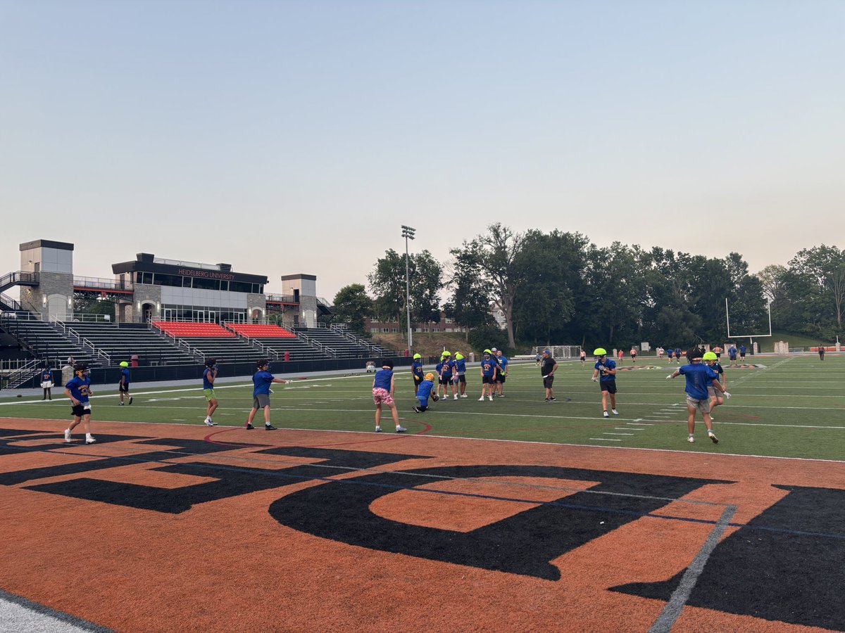 woogeneralsfb's tweet image. We got better today 💪 Day 1 is in the 📚
Weight Room Lift: ✅
Lunch: ✅
Practice: ✅
Team Meeting (Offense): ✅
Dinner: ✅
Team 7on7 (Intersquad): ✅
Culture Talk/Free Time: ✅
See you all tomorrow for day ✌️
#bleedthisBlue🔵 #WooFootball⚔️