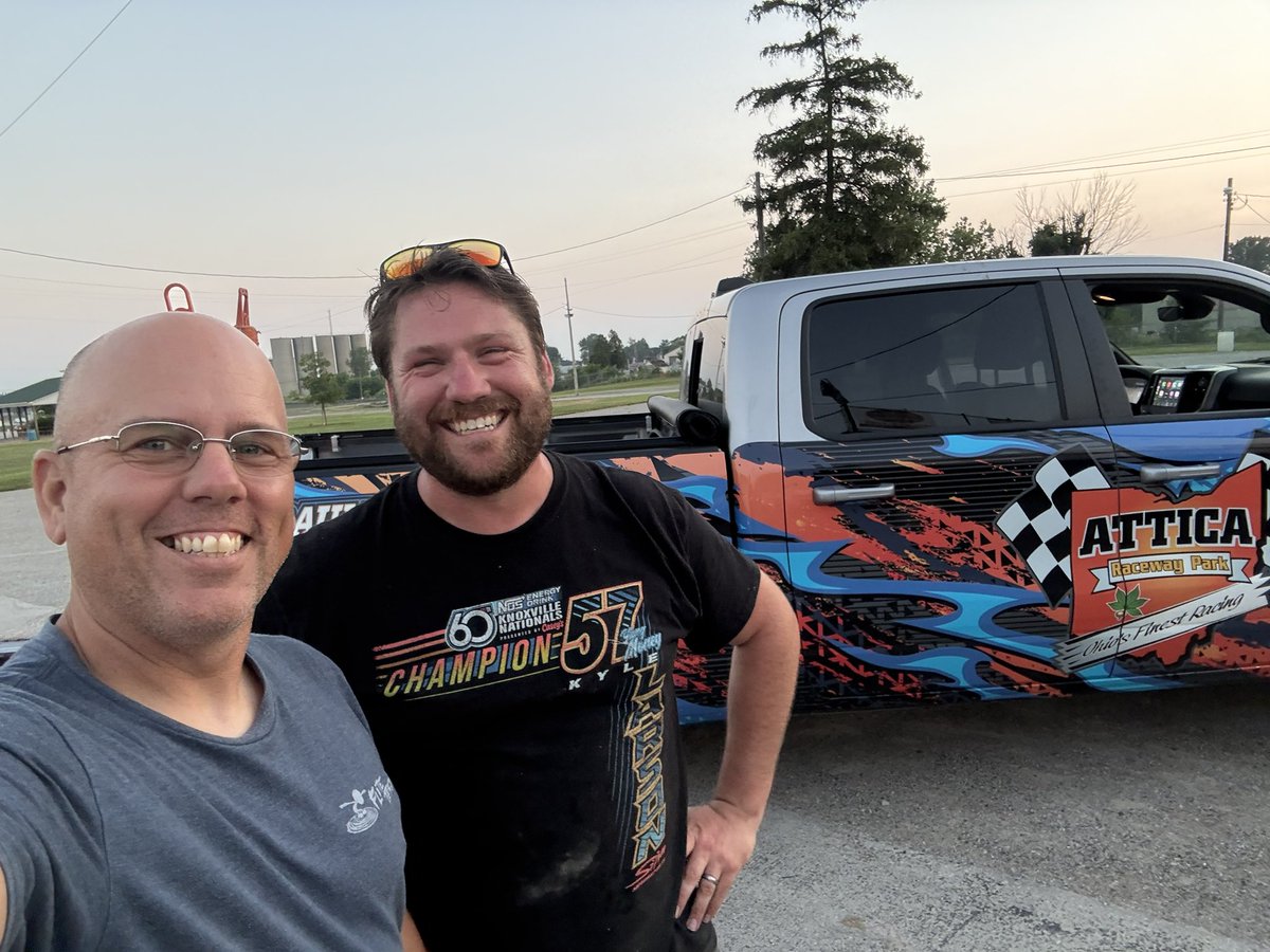 thebriansmith's tweet image. Just made a run down to Bucyrus to see @drohamme & @HordRaceWatcher ‘s little man J-Mike. Also swung by @atticaracewyprk to give @JustinLiskai some encouragement. He is working hard preparing for tomorrow’s Brad Doty classic with the @WorldofOutlaws @braddoty18