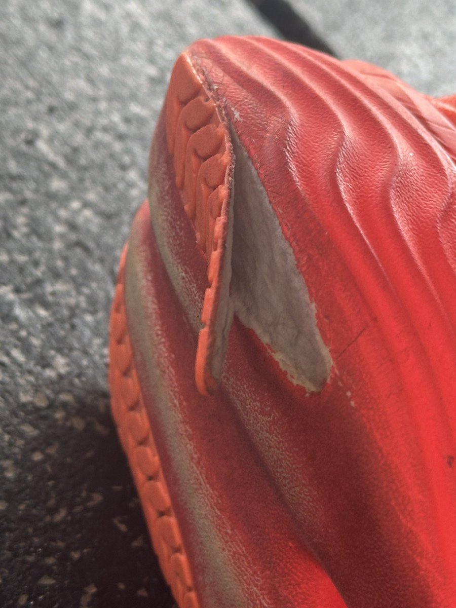 When <a href="/PUMA/">PUMA</a> sends you a defective shoe (worn outdoors once, purchased in April) and refuses to correct the issue…they should lose more than just me as a customer. #hyrox