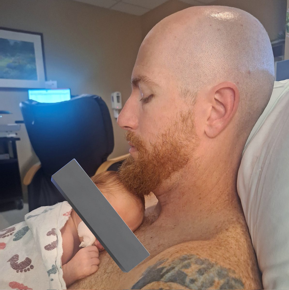 FAFOFarmsTX's tweet image. "Are you sure he's a read head?"
Things could change, but it's really looking that way.
CJ Update: He's progressing every day. He's now taking a good amount of his feeds from the bottle! That's a huge win after being on strictly tube feeds for the previous 12 days. They're…
