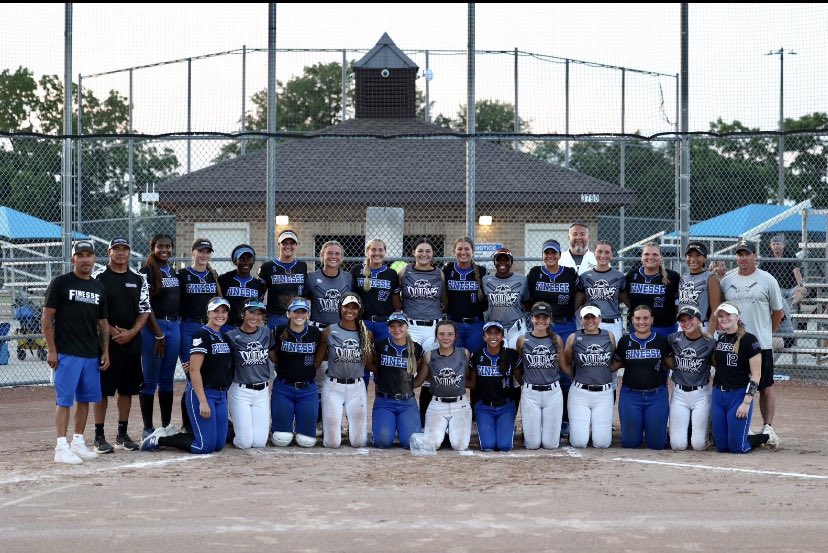 Another great weekend, finishing as Co-Champs with Ohio Outlaws Vogan at the Stingrays Showcase!  Next week we’ll be in Indy for the Alliance Nationals!