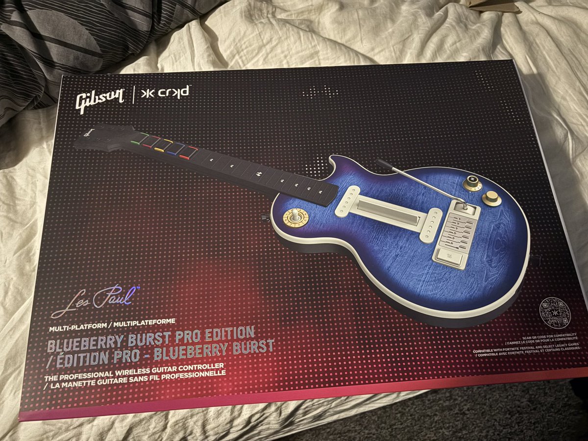 Huge thank you to <a href="/crkdgg/">CRKD</a> for sending out their massively hyped Blueberry Burst Pro Edition guitar to me! I have a bit of testing to do before I can stream with it but I promise you we’re going live tomorrow so I can give out my immediate thoughts!