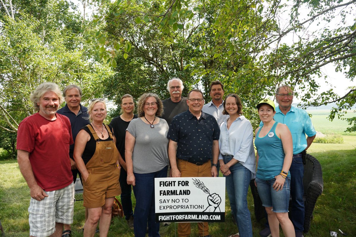 MikeSchreiner's tweet image. Today I visited local Wilmot farms and sat down with members of @wilmot_can and @ontariofarms Director Mark Reusser, who are standing strong against the loss of Wilmot land and Bill 5’s threat to farmland and food security.
The message from them was clear; they will not sit back…