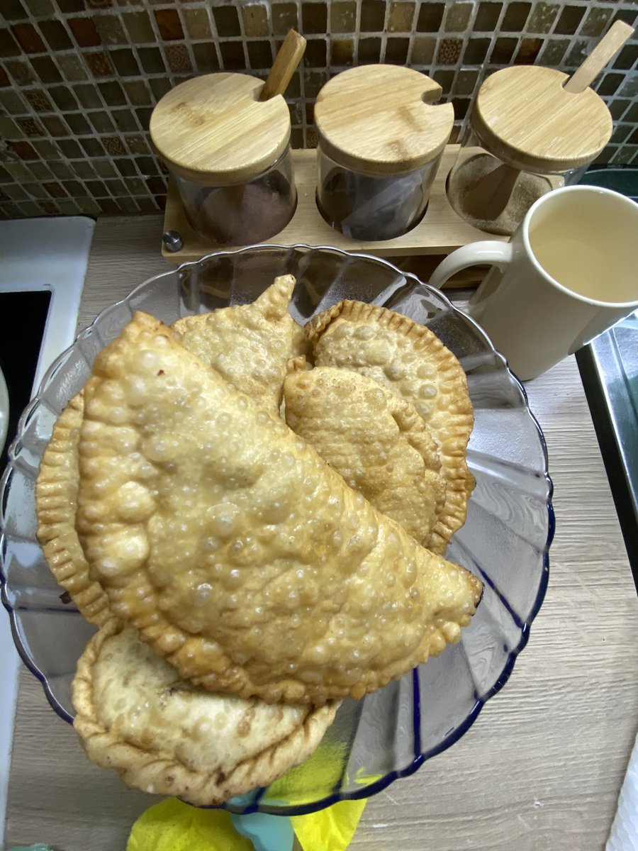 Өглөөний мэнд 🥰
Нөхрийн өдрийн хоол