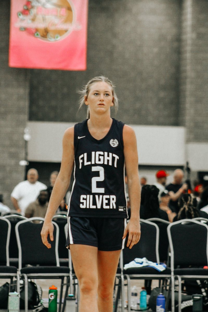 Kaegan Young (@kaeganyoung22) on Twitter photo We had a great run in Session 3. Iโm thankful for the opportunity to compete! Thank you to all the college coaches who watched and showed interest- looking forward to future conversations and visits. <a href="/theofficial_hub/">The Official Hub</a> <a href="/TNFlightEYBL/">Tennessee Flight EYBL</a> <a href="/TFNsRun4Roses/">TFN's Run 4 Roses</a> <a href="/LadyChampionWBB/">LadyChampionsWBB</a> <a href="/BSTEW_22/">Barry Stewart</a> We had a great run in Session 3. Iโm thankful for the opportunity to compete! Thank you to all the college coaches who watched and showed interest- looking forward to future conversations and visits. <a href="/theofficial_hub/">The Official Hub</a> <a href="/TNFlightEYBL/">Tennessee Flight EYBL</a> <a href="/TFNsRun4Roses/">TFN's Run 4 Roses</a> <a href="/LadyChampionWBB/">LadyChampionsWBB</a> <a href="/BSTEW_22/">Barry Stewart</a>