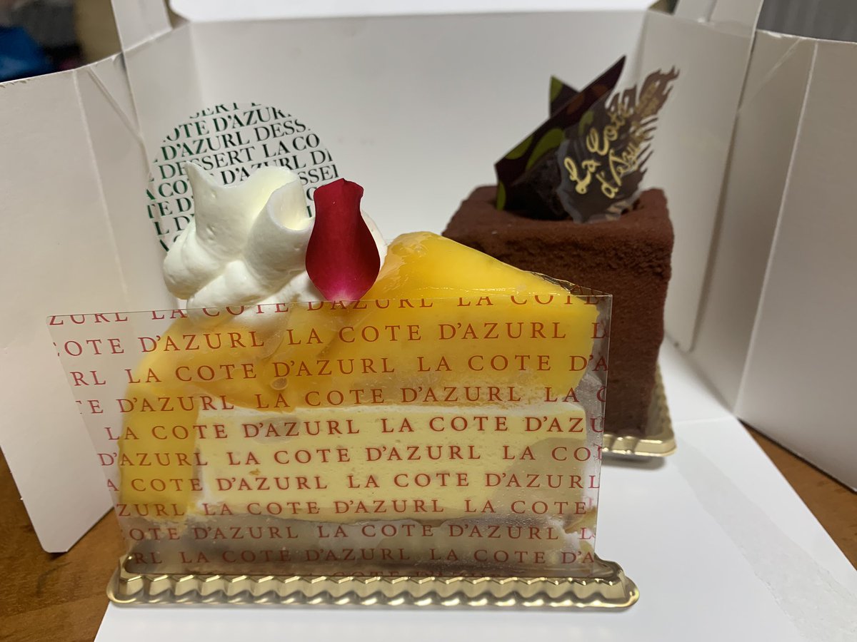 sei_mr2's tweet image. 誕生日だったのでケーキを食べましたよ