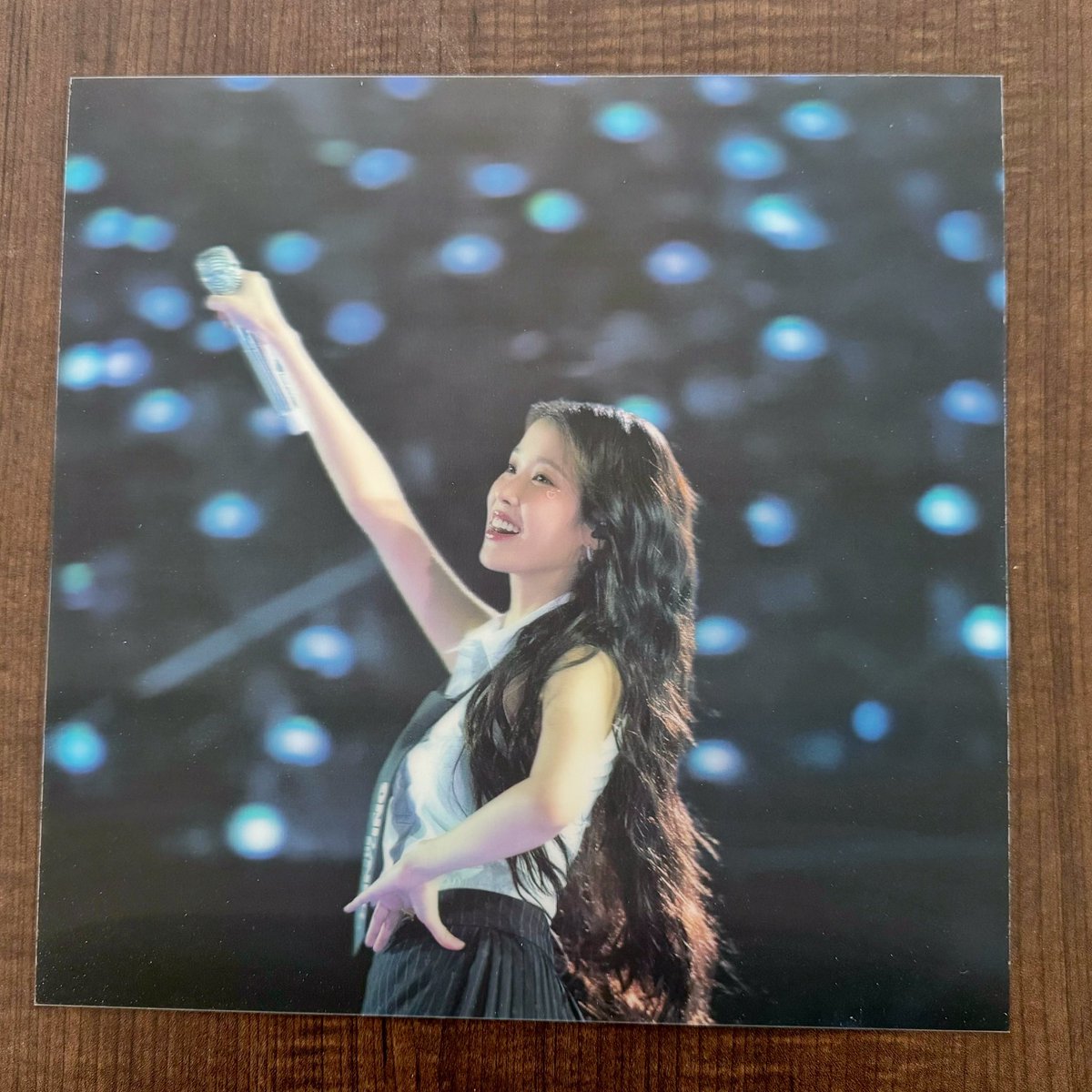 UaenaEmt's tweet photo. IU CONCERT: The Winning Cinema Cut CGV Store Merchandise - LP Size 3D Lenticular Poster (Ver. A)
@_IUofficial @edam_ent
#IU #아이유 #LEEJIEUN #dlwlrma #李知恩 #IUTEAM #uaena #EDAMENTERTAINMENT #아이유참좋다 #아이유는저의롤모델입니다 https://t.co/i4vNKdJfFl