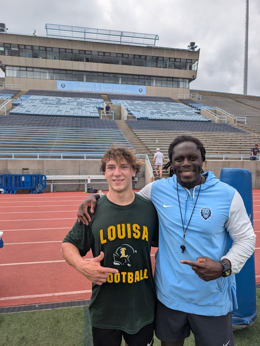 odin_erickson5's tweet image. Great camp @CULionsFB yesterday! Loved the energy from @Coach_Poppe and his staff. I definitely appreciate the chance to meet afterwards. Thanks to @CoachJWood for all the reps and instruction at LB, and always nice to talk with @CoachT_82. I look forward to staying in touch!…