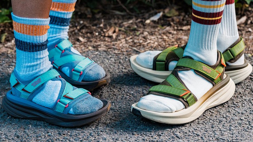 「AVENTRAIL」シリーズは、ランナーがより自然とつながり、自由に走るためのフットウェア。

✅AVENTRAIL SANDAL
高機能なトレランサンダル

✅AVENTRAIL SHOE
長距離にも対応できるクローズドトゥ仕様

✅AVENTRAIL R2T
ロードもOKな万能デイリーランサンダル

詳しくは☞ bit.ly/3GG2n9z