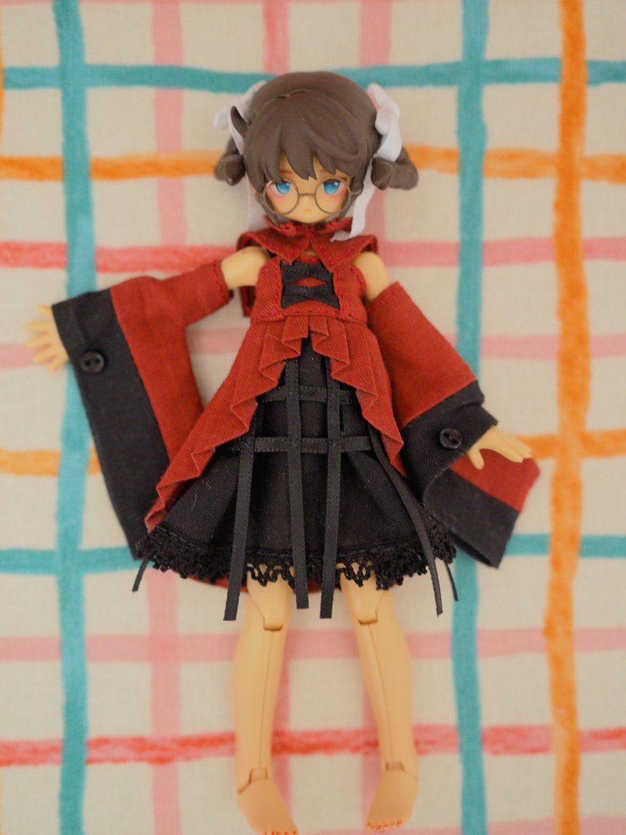 宇宙かわいい祭のお知らせです！
トイトイフェアリーは、
20日20:00〜Boothにてこちらのチャイナ風の鳥籠ドレスを通販します🎀
いつもより少しお高めになりますが再販予定ないので気になる方は是非、よろしくお願いします🐰
#宇宙かわいい祭　#宇宙うさ