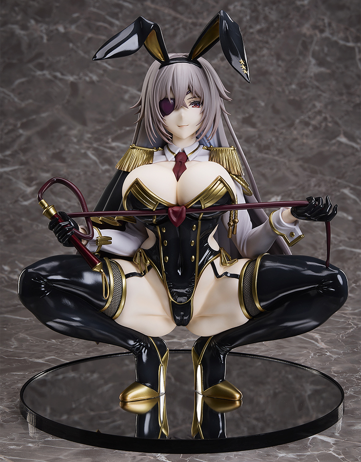 「ひなづか凉氏が描く、ミリタリースタイルのバニーガール「エリザヴェータ」を1/4ス」|ネイティブのイラスト