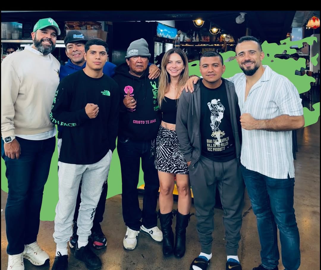 8DeportivoTN8 (@8deportivotn8) on Twitter photo 🥊 Román “Chocolatito” González <a href="/chocolatitobox/">Roman Gonzalez</a> se ha trasladado a Costa Rica para continuar su preparación de cara a enfrentar en Managua el 12 de septiembre a Héctor Robles.
#8D #Boxeo 🥊 Román “Chocolatito” González <a href="/chocolatitobox/">Roman Gonzalez</a> se ha trasladado a Costa Rica para continuar su preparación de cara a enfrentar en Managua el 12 de septiembre a Héctor Robles.
#8D #Boxeo