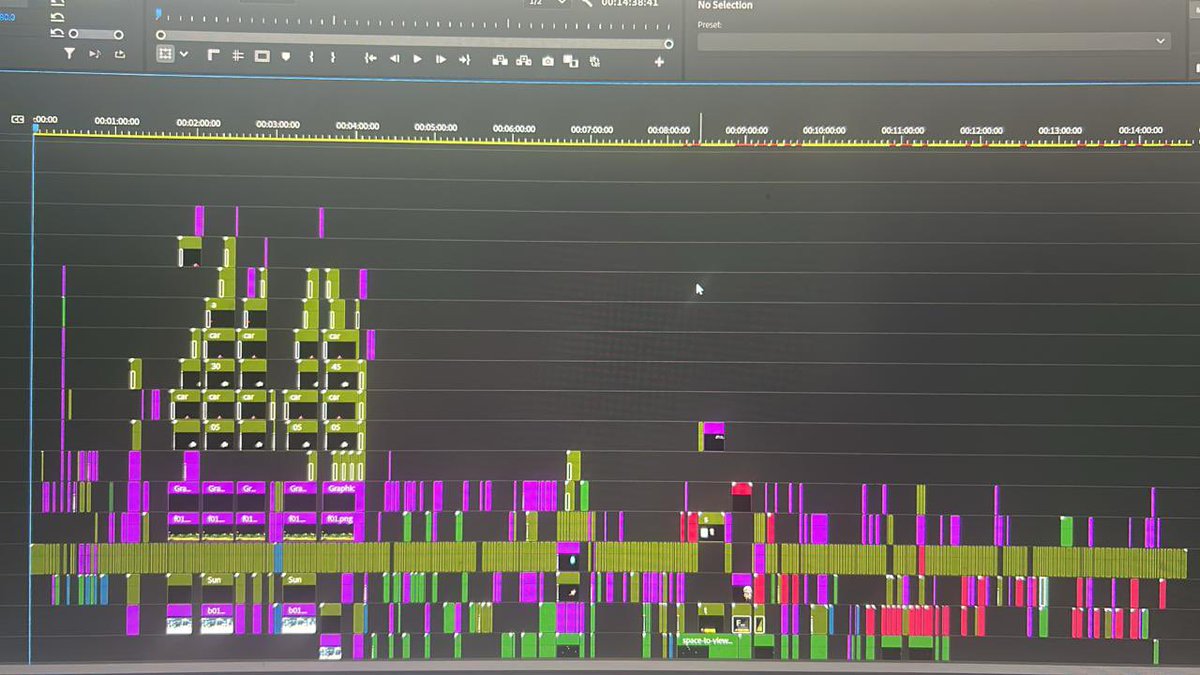 GjhLab's tweet photo. Editing, time line of the next video 😍😃😅😂🤣 https://t.co/rDZ4D0OiAq