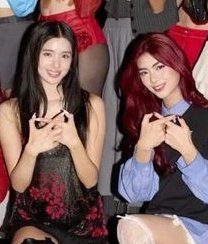 vmphia's tweet image. Shaking my boots I miss my mikhphia