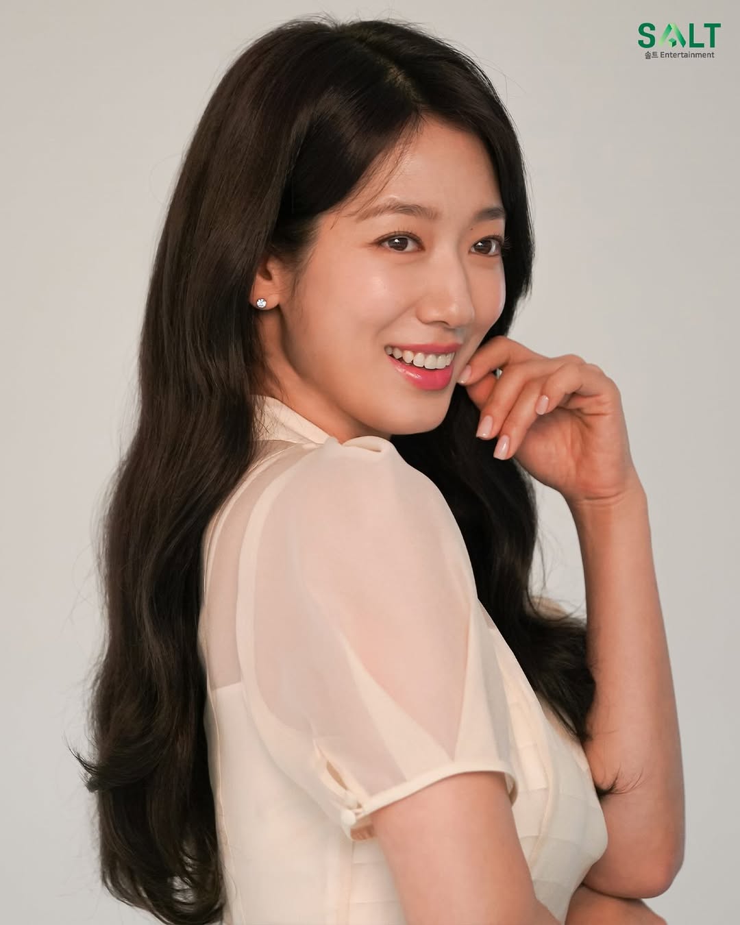 パク・シネ直筆サイン入り2Lサイズ写真…Park Shin-hye Amazon.co.jp: パクシネ直筆サイン入り2Lサイズ写真…Park Shin