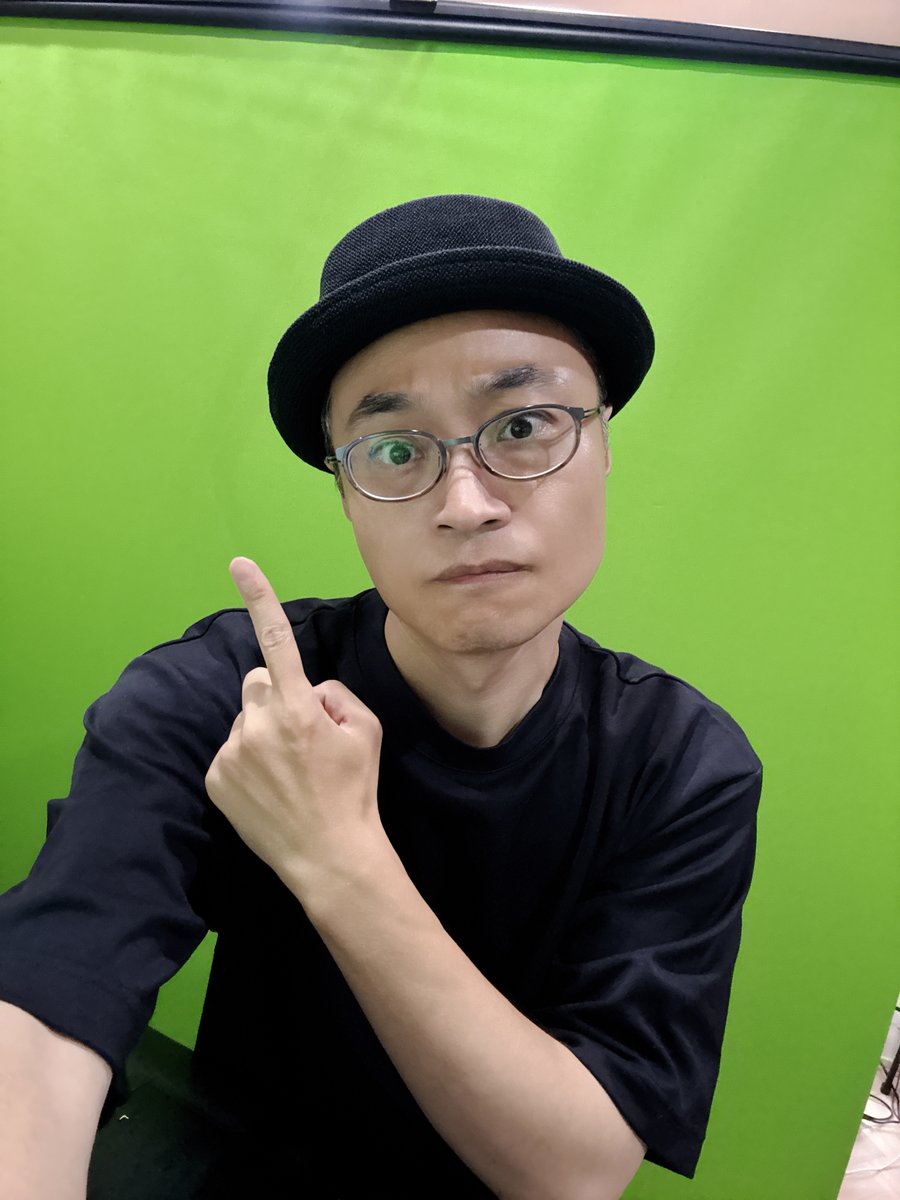 グリーンバックを新しくしました✨

見えない部分にもお金をかけるのは大事ですが、
コレ完全に見えない部分ですよ🍀