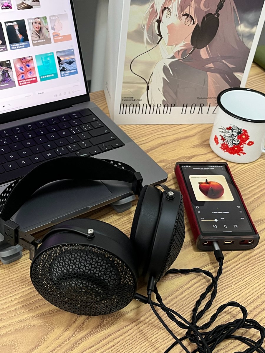 MoondropLab's tweet image. The lightweight design of Horizon enhances the listening experience, allowing you to enjoy high-resolution, low-distortion HiFi sound quality across a broader range of use cases.
#moondrophorizon