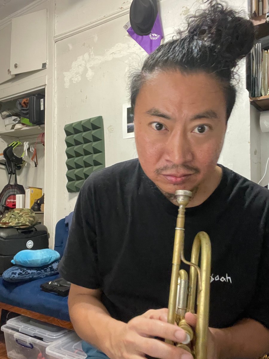 🌕今夜の #ムンフラ は…？
🎺『ライブ・レコーディングでムーンフライト』
🔸「いいライブ録音」の条件とは？
🔸「ライブレコーディング」をテーマに選曲😍
🔸注目のベニューNY Brooklyn PUBRIC RECORDS⚡️
今夜も最高のJAZZをお供に30分✨
🗽 from N.Y 
➡️<a href="/InterFM897/">interfm</a>
➡️夜9時レッツゴー‼️✈️