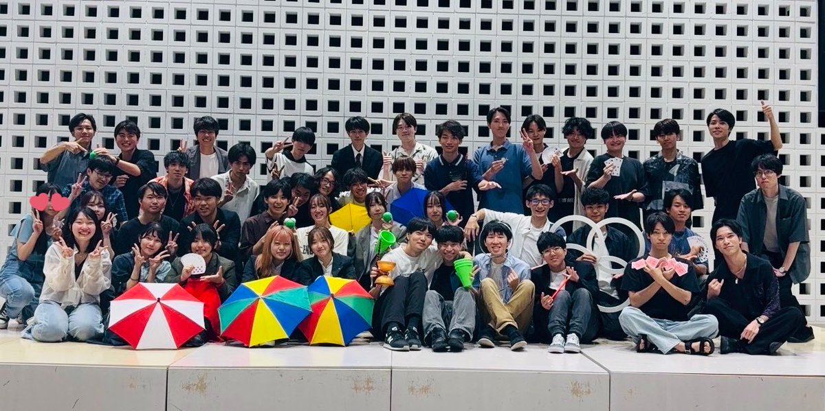 t_t_t_shi52's tweet image. 日本に一時帰国しました🇯🇵🇦🇪
そのまま僕が講師を務める工学院大学へ。今回は一年生の初めての舞台「サロン発表会」皆んな最高でした👏
インカレでも連盟でもないうちの大学ですが、現役の学生だけでも50名程部員がいます。
それだけ雰囲気が良く、魔法使いが多い大学も珍しいかもしれませんね😊