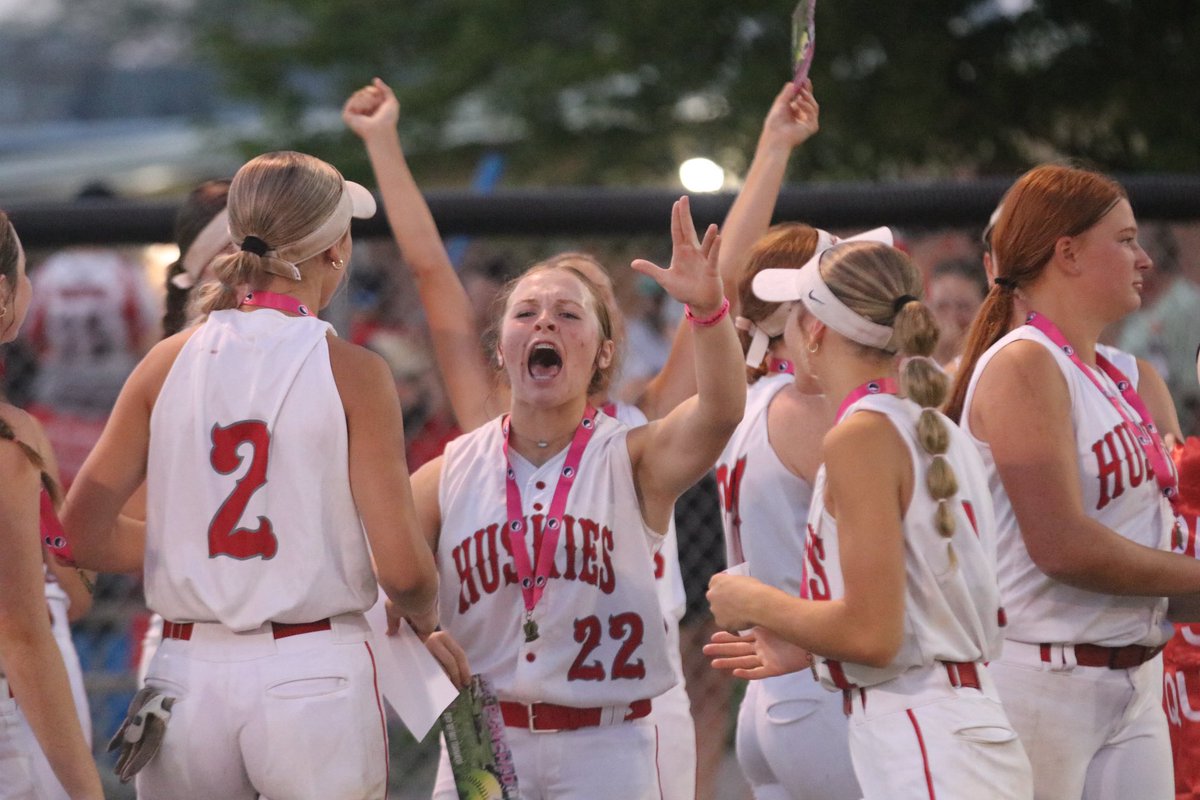 The News β Sports (@thenews_sports) on Twitter photo Softball final: Highland (17-9) punches its ticket to state for the first time since 2014 with a 6-3 win over Iowa Valley (14-12) in a 1A Regional Final. #iahssb <a href="/Highland_CSD/">Highland Schools</a> Softball final: Highland (17-9) punches its ticket to state for the first time since 2014 with a 6-3 win over Iowa Valley (14-12) in a 1A Regional Final. #iahssb <a href="/Highland_CSD/">Highland Schools</a>