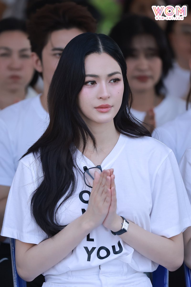 ‘ หลิงหลิง คอง ’ ในงานบวงสรวง “เพียงเธอ Only You The Series” 

 LINGORM ONLY U WORSHIP

#บวงสรวงซีรีส์เพียงเธอ
#หลิงหลิงคอง #Linglingkwong
#OnlyYouTheSeries #เพียงเธอ