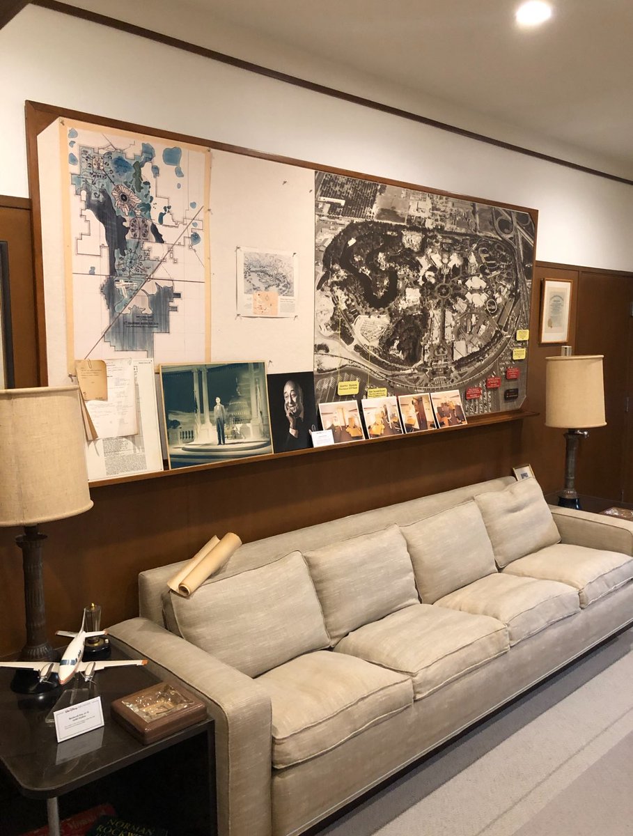 exploring The Disney World tweet media