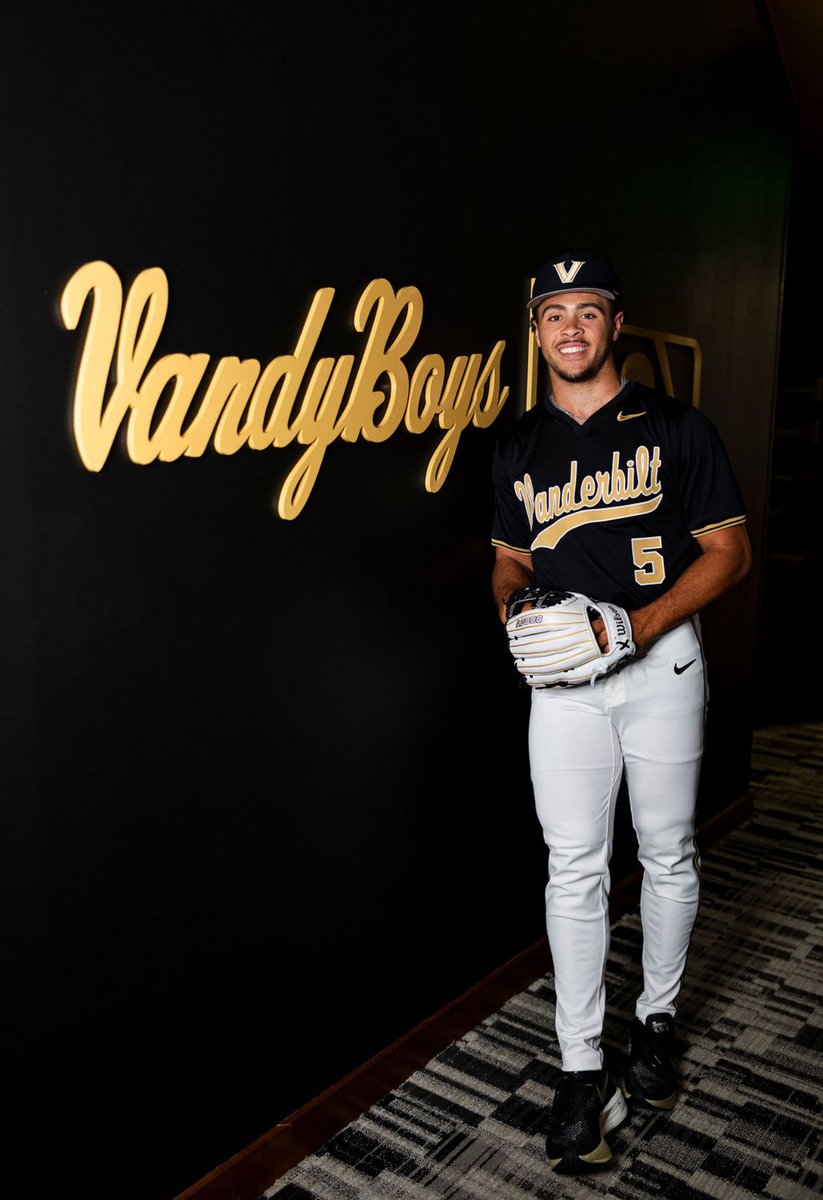 Congrats to <a href="/Nate24Taylor/">Nate Taylor</a> on his commitment to <a href="/VandyBoys/">Vanderbilt Baseball</a> #Family #GoWolves #CCC #ForTheCity