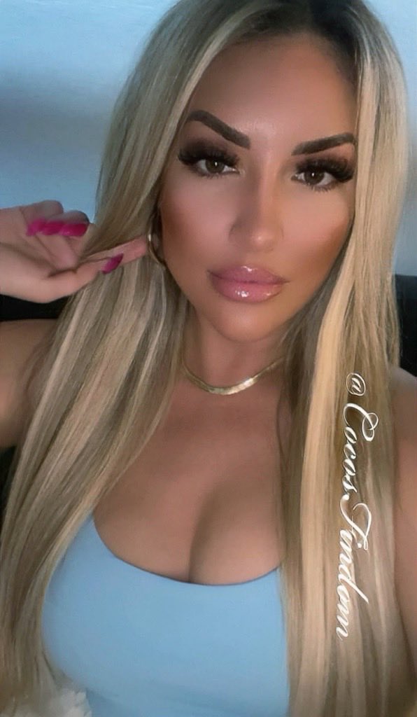 Coco_Crime_Fam's tweet image. Can you imagine @CocosFindom trying  to walk down the street in India?🇮🇳 #Riots #India