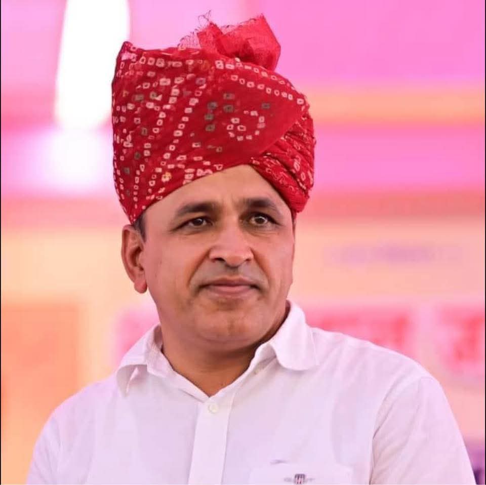 GIRDHARI GODARA प्रदेशाध्यक्ष रेसला (@presidentbkn2) on Twitter photo बाड़मेर-जैसलमेर सांसद श्री उम्मेदाराम बेनीवाल जी को जन्मदिन की हार्दिक बधाई एवं मंगलमय शुभकामनाएँ।
ईश्वर आपको उत्तम स्वास्थ्य, सुदीर्घ एवं खुशहाल जीवन प्रदान करें।
<a href="/UmmedaRamBaytu/">Ummeda Ram Beniwal</a> बाड़मेर-जैसलमेर सांसद श्री उम्मेदाराम बेनीवाल जी को जन्मदिन की हार्दिक बधाई एवं मंगलमय शुभकामनाएँ।
ईश्वर आपको उत्तम स्वास्थ्य, सुदीर्घ एवं खुशहाल जीवन प्रदान करें।
<a href="/UmmedaRamBaytu/">Ummeda Ram Beniwal</a>