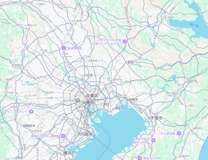 これは偏見もあるんだけど、太平洋側に住んでいる人の感覚だと、川の上流は上、下流は下。都市中心部は下の海沿いってのが染み付いてるんだよね。 その視点で見ると新潟も上下逆に表示した方が違和感がない。